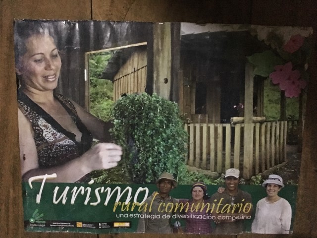 Poster einer Frau mit ihrem Landtourismus in Miraflor Nicaragua