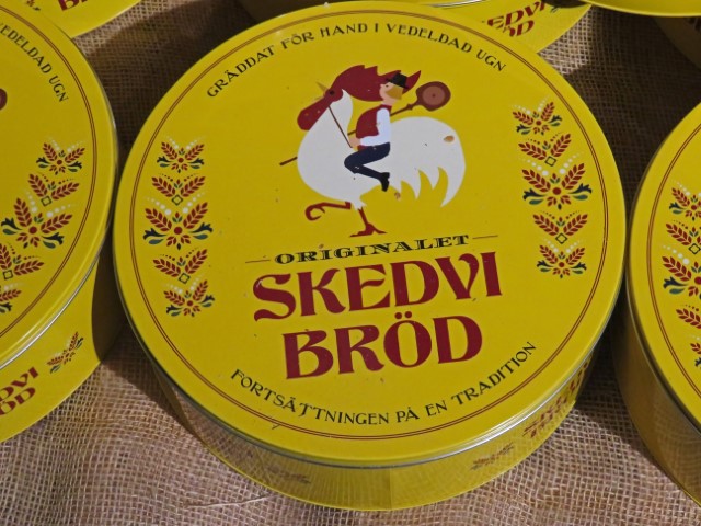 Gelbe Verpackung von Skedvi Bröd Knäckebrot