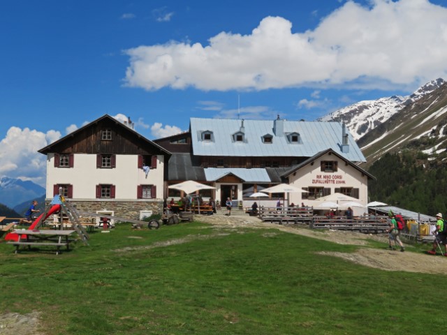 Zufallhütte am Ortler Höhenweg